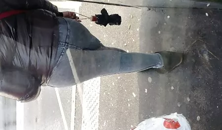 Trẻ khiêu dâm ngôi sao được một vài của cocks hammered trong cô ấy âm đạo và đít video sec thu