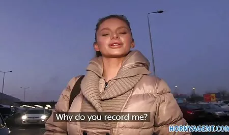 Dương vật của xecthu va nguoi bạn trai đang bị cô gái non nớt đòi bú và cho tinh trùng vào miệng cô