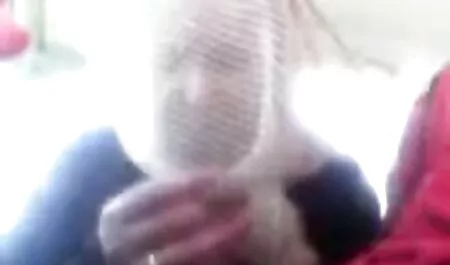 Trưởng thành Latin khiêu dâm ngôi sao hăng hái fucks với một đám đông phjm sec thu các quý ông