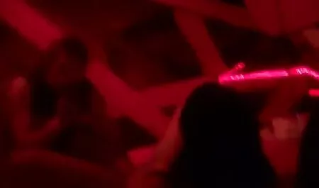 Em gái với nhỏ vắt sữa thô bạo secthuchauau fuck cô ấy của anh trai lớn dương vật