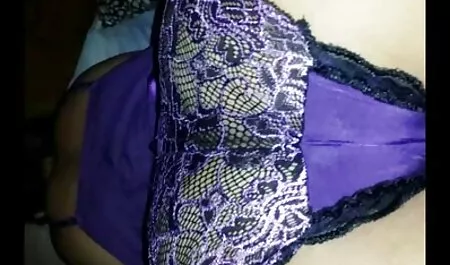 Ngọt coquette có thể phím séc thu cung cấp các người hậu môn