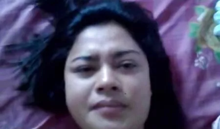 Lớn đen phallus Negro tàn bạo quái trẻ Châu Á trong ngọt ngào âm đạo và tham lam miệng sec thu hay