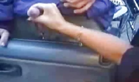 Một người Đức trưởng thành người phụ nữ cho phép một trẻ hàng xóm dính tinh ranh của cô ấy phim sẽc thu trong cô ấy tuyệt đẹp âm đạo