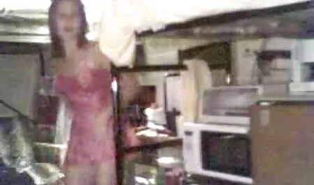 Người đầu tiên video: sec thu dit nhau ba nữ diễn viên khiêu dâm cho thấy một tuyệt đẹp thổi kèn
